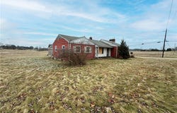 307 Mcclelland Rd, North Beaver Twp, PA 16102