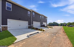 3641 PARKWAY JAMES Drive, Snellville, GA 30039