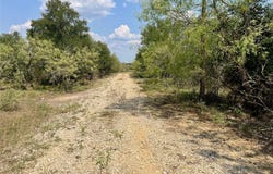 312 Blue Flame Rd, Cedar Creek, TX 78612