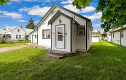 609 6th Avenue E, Polson, MT 59860