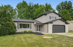 4796 Lindsey Lane, Richmond Heights, OH 44143