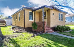1102 S Jay Street, Aberdeen, SD 57401