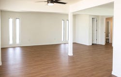 1211 Crescent Dr, McCamey, TX 79752