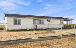 52900 E Bisson Rd, Reardan, WA 99029