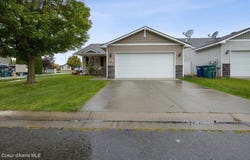 1301 N Brookhaven Ln, Post Falls, ID 83854