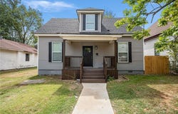 2804 N J ST, Fort Smith, AR 72901