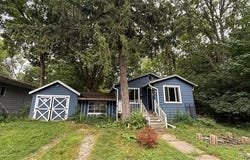 16658 Ridge Road, Detroit, MI 48219