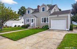 75 Meadow View Road, New Haven, CT 06519