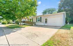 20 Hawthorne Lane, Mason, MI 48854