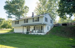110 Berkshire Road, Elyria, OH 44035