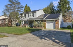 75 SARATOGA Road, STRATFORD, NJ 08084