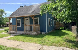141 E Daugherty Street, Carterville, MO 64835