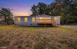 1225 E Stagecoach Road, Greeneville, TN 37743