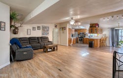 900 E 9th St, Gillette, WY 82716