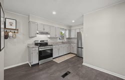 35 Richards Drive, Delaware, OH 43015
