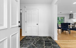 3751 Londonderry Dr SW, Roanoke, VA 24014
