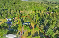 92319 MARCOLA Rd, Marcola, OR 97454