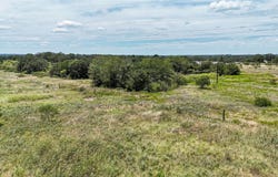 Fox Ln lot: 4, Lockhart, TX 78644