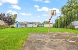 34600 Michelle Drive, Romulus, MI 48174