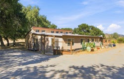 5885 Lion Ridge, Creston, CA 93432