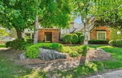 4523 Rivers Edge Drive, Troy, MI 48098