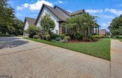 1232 Reece Drive, Hoschton, GA 30548