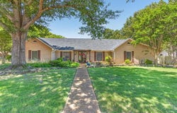 1453 ASHSTONE Dr, Germantown, TN 38138