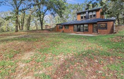 1104 Meadow Road, Cherryvale, KS 67335