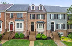 43576 BLACKSMITH Square, ASHBURN, VA 20147