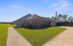 126 EAGLE POINT Road, Leesville, LA 71446