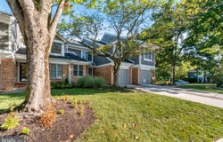 12 RIVER OAKS CIR, BALTIMORE, MD 21208