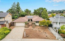 27929 Edgecliff Way, Hayward, CA 94542