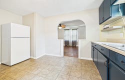 9 Dixie Drive, Anderson, IN 46016