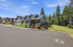 2153 MAJESTIC Pl, Eugene, OR 97403