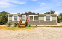 1039 Trailside Dr, Elgin, TX 78621