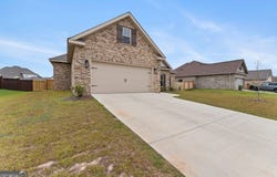 108 Black Birch Ln, Kathleen, GA 31047