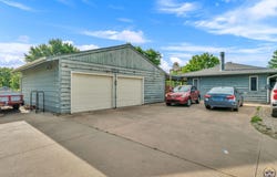 2715 SE Downing RD, Topeka, KS 66605