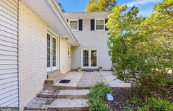 4 N CLIFFE DR, WILMINGTON, DE 19809