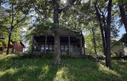 5 Lakeshore Drive, Higden, AR 72067