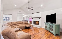 6407 Red Jacket Dr, Leon Valley, TX 78238