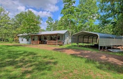 181 Pineridge Drive, Hemphill, TX 75948