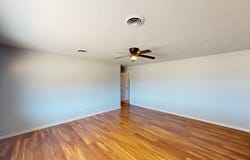 302 E Tenth St, Shattuck, OK 73858