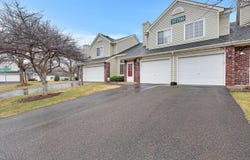 17700 41st Avenue N, Plymouth, MN 55446