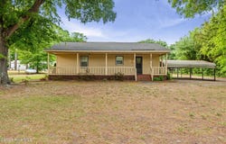 109 Kelley Lane, Hamlet, NC 28345