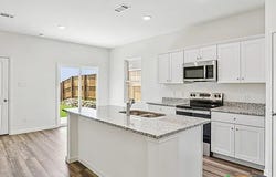 152 Mullen, Taylor, TX 76574