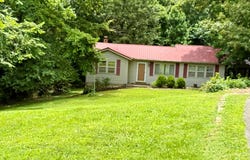 2155 Spring Hill Rd, PARIS, TN 38242