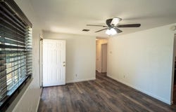 305 S Janeway Avenue, Moore, OK 73160