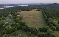 Quiet Acres Road, Lampe, MO 65681