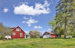 208 Center St, Daugherty Twp, PA 15066