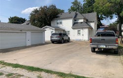 410 W Main Street, Knoxville, IA 50138